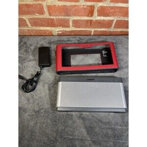 Bose SoundLink III Sound Link 3 Bluetooth Speaker with Case And AC Power Works